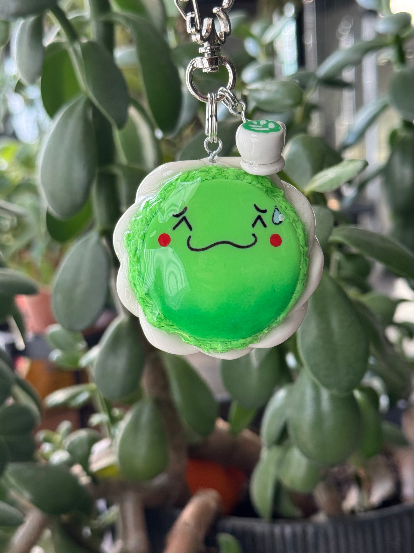 Matcha Latte Macaron