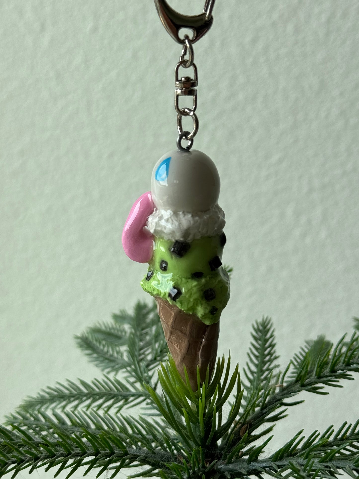 Summer Bummer Cone Mint Chip Vanilla